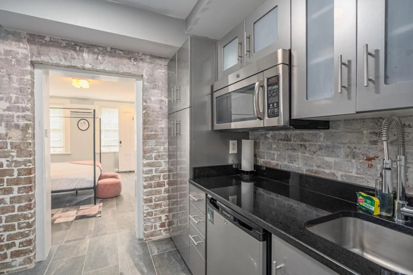 Brooklyn Suite At Hamilton Savannah