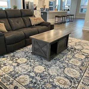  Homestay Luxury Living In United States